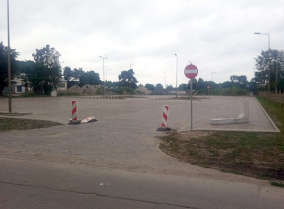 Czytelnik: Czy parking na Karsiborskiej bdzie obsugiwa statki kosmiczne?