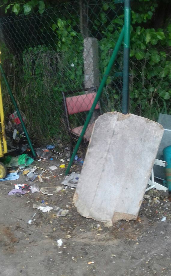 Jak dziakowicze traktuj las