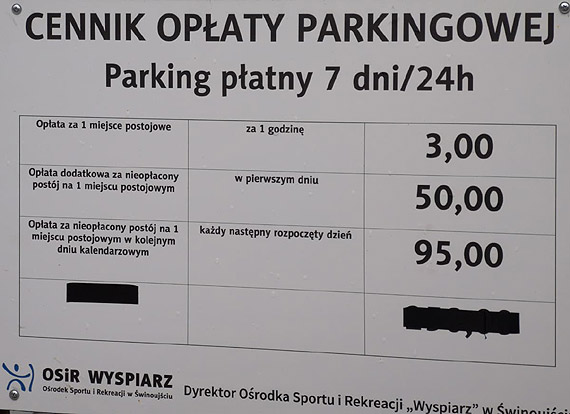 Luksusowe parkowanie na parkingu OSiR?