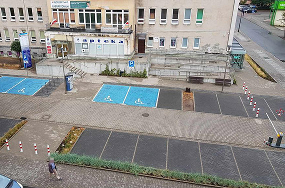 Mieszkacy: To nie jest hotel, tylko przychodnia!
