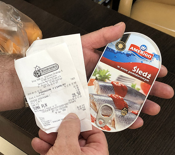 Po uwagach naszego Czytelnika w Biedronce sprawdz aktualno cen na pkach