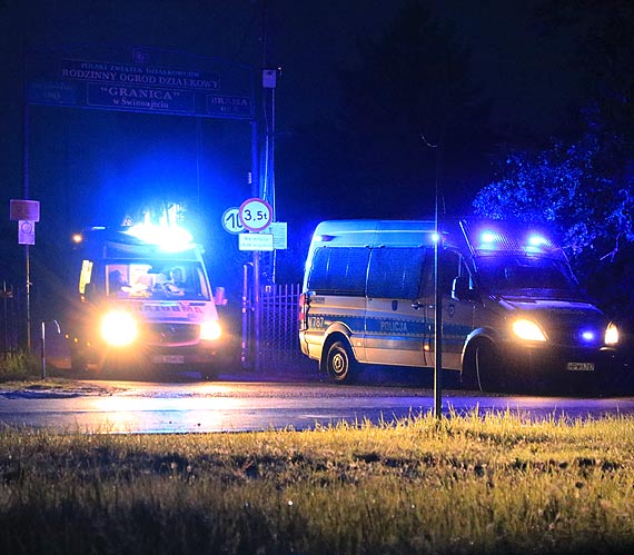 Mężczyzna wpadł w szał podczas interwencji ratowników i policji. Doszło do ciężkiego uszkodzenia ciała
