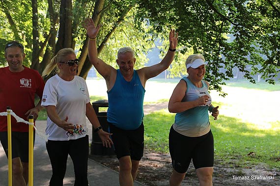 Parkrunowe spotkania to okazja do poprawienia sobie humoru