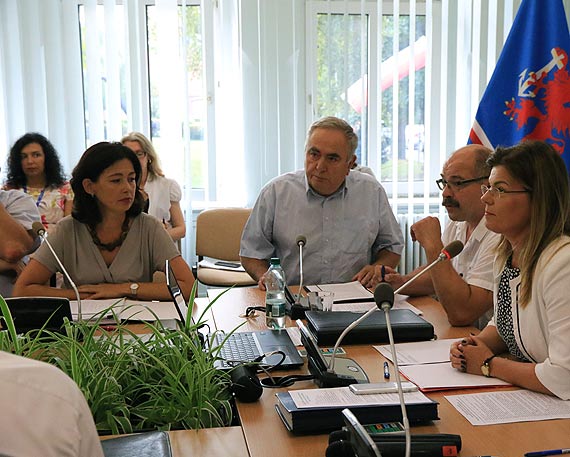 W sprawie PEC-u gorco na sesji i na ulicach. Zobacz film!