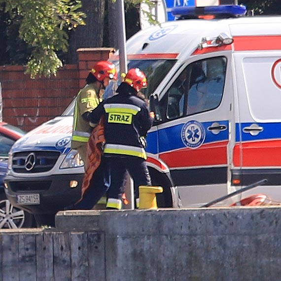 Czonkowie zaogi promu Bielik uratowali niedoszego samobjc
