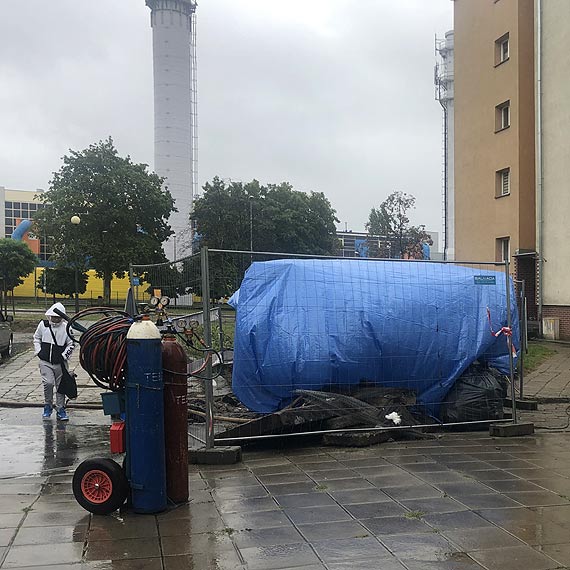 Komunikat PEC. Trwa usuwanie przecieku