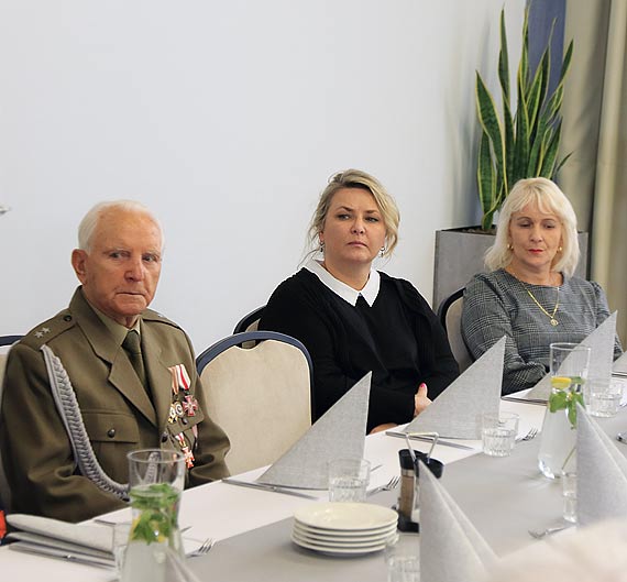 „Na razie nie mona” Czekaj, a problem zniknie? Zobacz film!