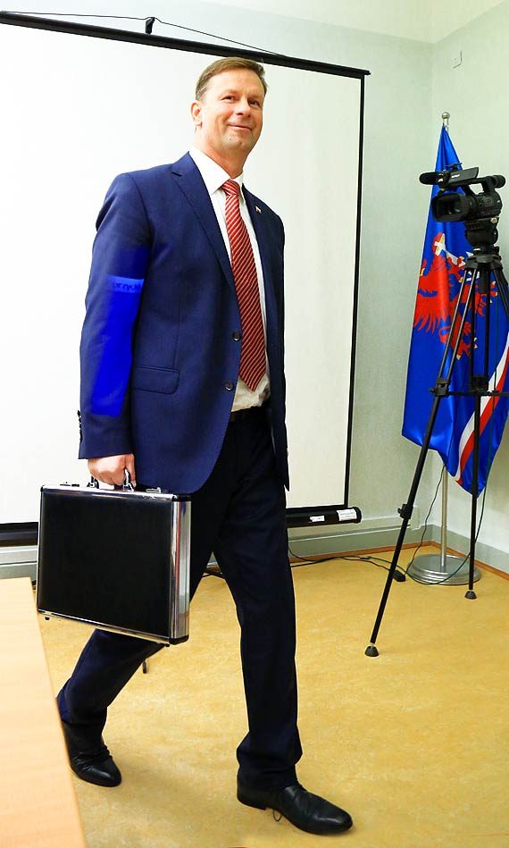 Radny Staszyski (PiS): sadzimy las ojcw w winoujciu!