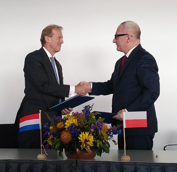 Współpraca z portem w Rotterdamie