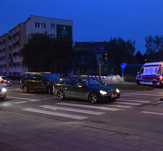 Kierowca forda spowodowa kolizj
