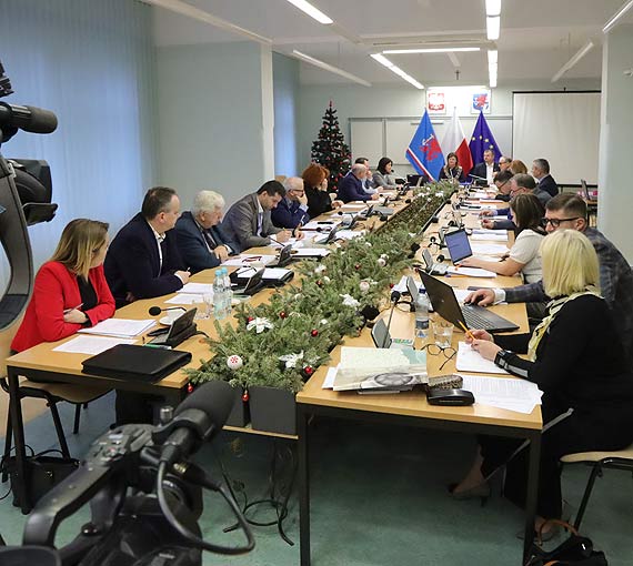 Dowozisz niepenosprawne dziecko do szkoy? Zobacz, ile za paliwo
