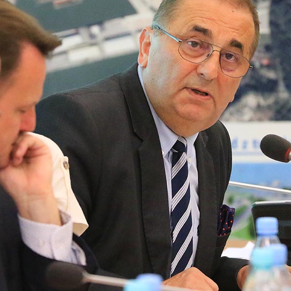 Prezydent przyzna nagrody. 9000 z dla zastpcw