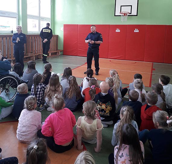 Spotkanie pt. Bezpieczne ferie w SP nr 4
