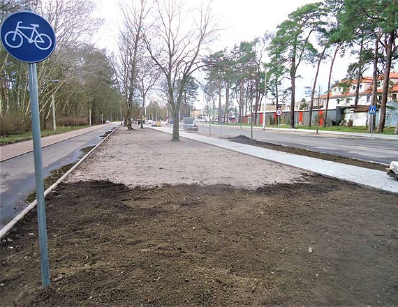 Ul. Wojska Polskiego. Zostaa gwnie kosmetyka