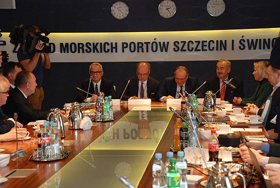 PKP: Kolejne kroki w integracji brany logistycznej