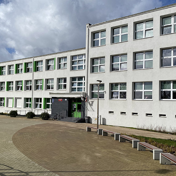 Od poniedziaku zamknite szkoy i przedszkola