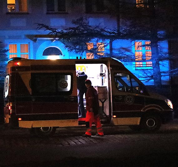 Mczyzna zgosi pobicie, ale odmwi przewiezienia do szpitala