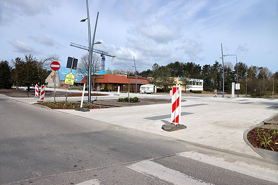 Mieszkaniec: Kto to projektowa? Co tu si dzieje?! Budowa po winoujsku!