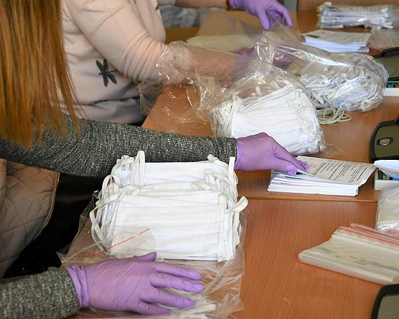 Jest już kolejna partia maseczek dla mieszkańców