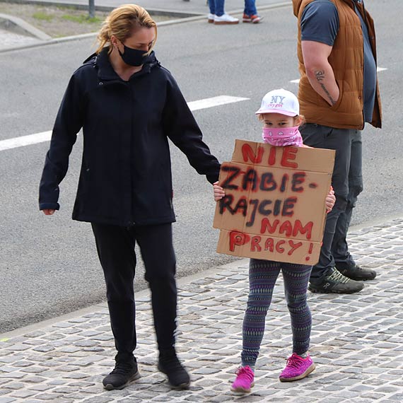 Protest na przejciu granicznym Ahlbeck-winoujcie Chc pracowa i wraca do rodziny