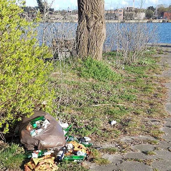 Czytelnik: Na terenie Basenu Pnocnego od duszego czasu le mieci