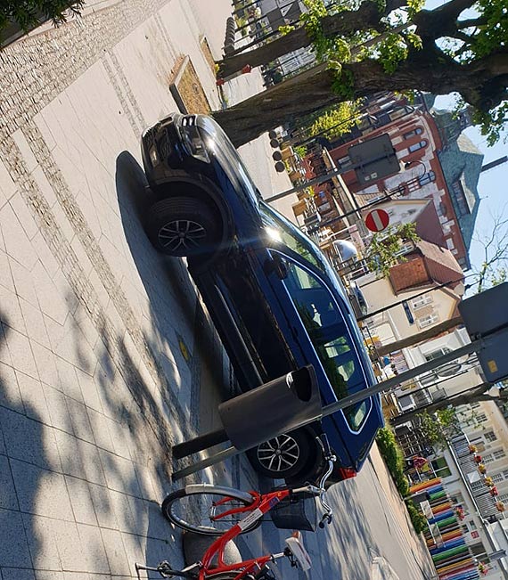 Czytelnik: Cuda na Sowackiego: tak parkuj prawdziwe asy!