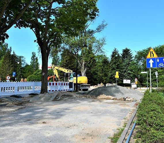 Trwają prace przy ulicy Trentowskiego