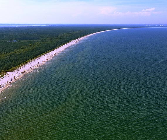 10 kilometrów plaży. Ale nie wszyscy ratownicy tam dojadą