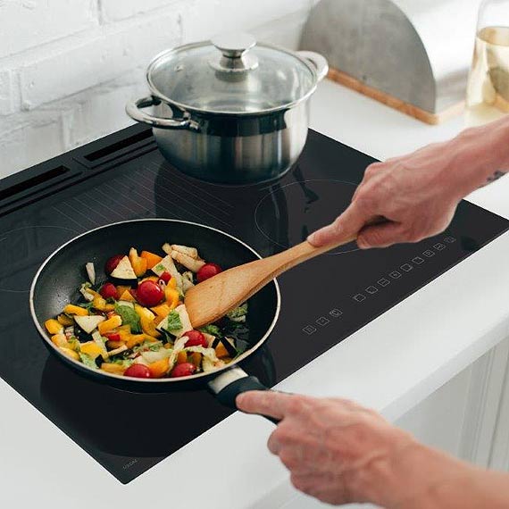 Kuchenka gazowa w kuchni – sprawd, jaki przepis rekomenduj profesjonalni kucharze i dlaczego gotuj na gazie?