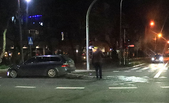 Dwie kraksy na skrzyowaniu ulic Wojska Polskiego, Moniuszki i 11 Listopada