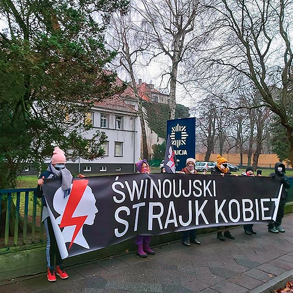 Uczestnikom strajku w winoujciu postawiono zarzuty. Stan przed sdem! 