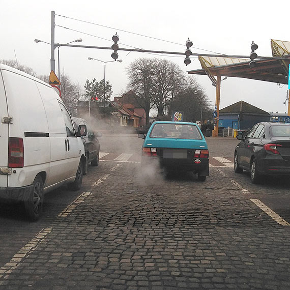 Czytelnik: I we za takim stj w kolejce!