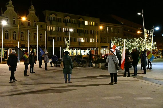 Przeciw aborcyjnej dyktaturze rzdzcych. Oglnopolski protest kobiet mia take swoj kolejn winoujsk odson