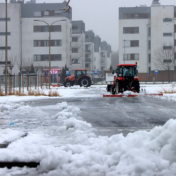 Czytelnik: Wielkie odnieanie parkingu widmo przy Legionw