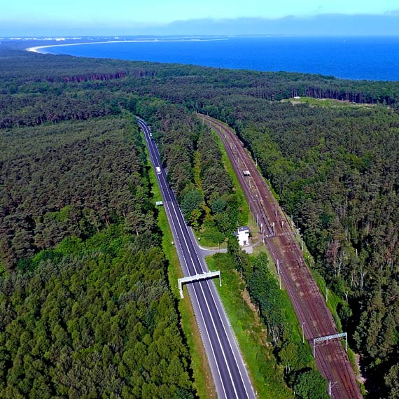 Kolejne kilometry nowych torw do portw w Szczecinie i winoujciu