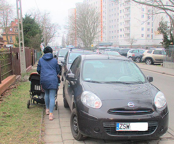 Oburzajce parkowanie na ul. Jana z Kolna