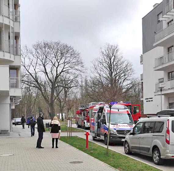 Mczyzna chcia odebra sobie ycie. Suby postawione na nogi!