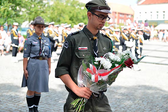 W wito Wojska Polskiego marynarze 8 Flotylli Obrony Wybrzea zaprezentowali si na ulicach miasta i zaprosili na pokady okrtw