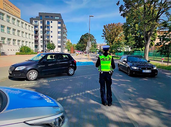 BEZPIECZNA DROGA DO SZKOY – dziaania i porady strw prawa ze winoujcia