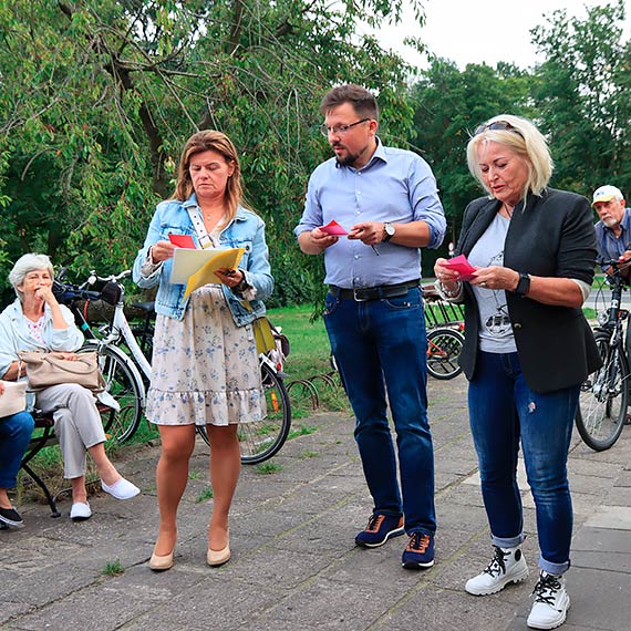 Wzmoona aktywno radnych na osiedlu Posejdon i kolejne spotkania z mieszkacami