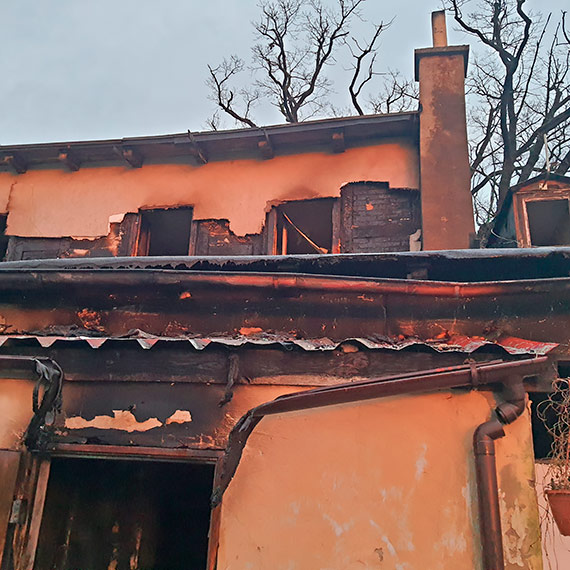 Sławomir Nowicki: Zniszczenia i widoki po pożarze są tragiczne. Potrzebna dalsza pomoc!
