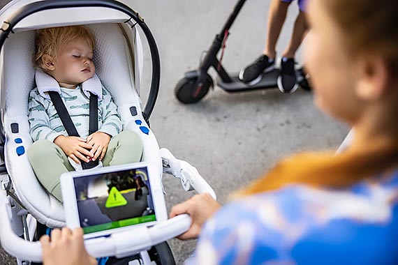 Tak może wyglądać wózek dziecięcy przyszłości. Prototyp pomaga w kampanii dotyczącej bezpieczeństwa