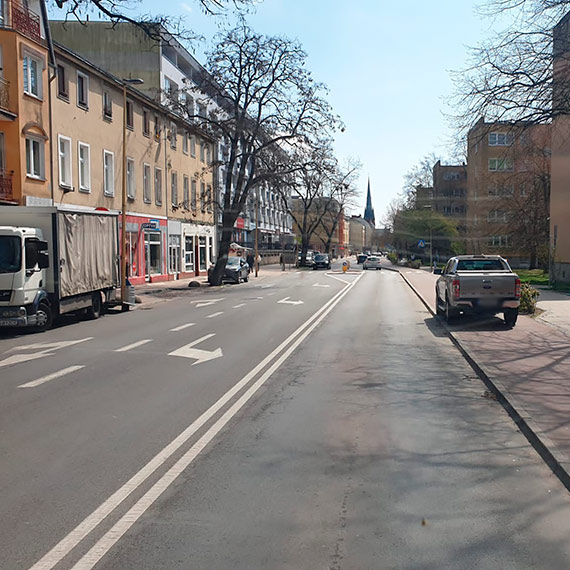 Mieszkaniec: Ssiedzie z Niemiec cieka rowerowa to nie parking! 