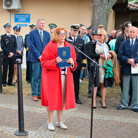 winoujska Marina ju z tablic patrona - Jurka Porbskiego