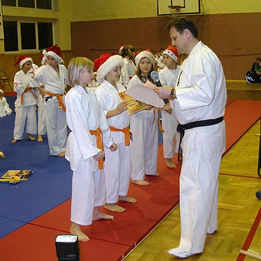 winoujski Mikoajkowy Turniej Karate Kyokushin dla najmodszych