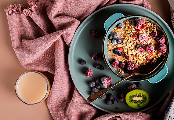 Pyszne i lekkie śniadanie na wiosenne poranki – bezglutenowe musli