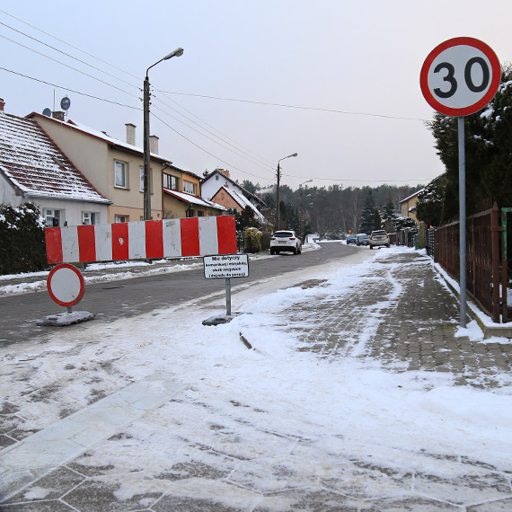 Mieszkaniec: Ruszajce si pytki na tej ulicy to ju stay numer programu zimowego