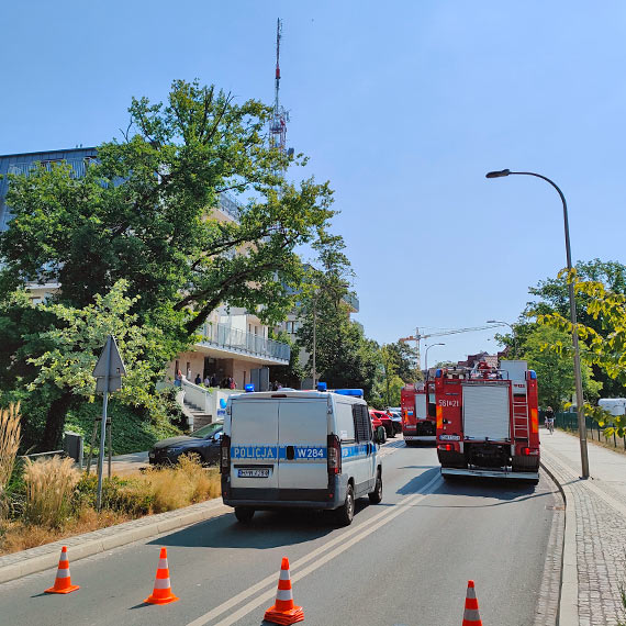 Poar na terenie apartamentowca przy Sowackiego