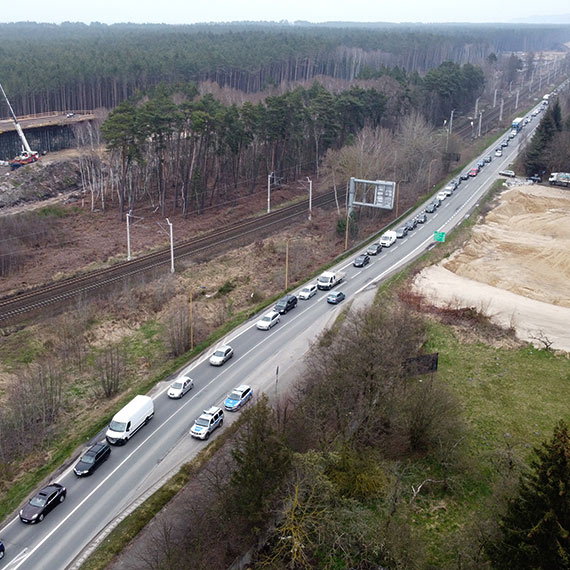 W winoujciu bezpiecznie dojdziemy nad morze nowym przejciem pod torami