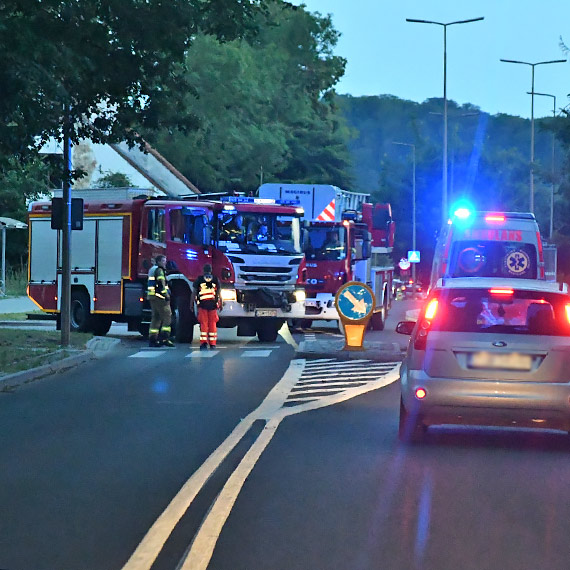 Zagadkowa interwencja przy ulicy Krzywej